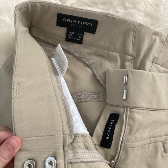 EUC ariat triumph knee patch breeches 26R tan - Picture 4 of 17